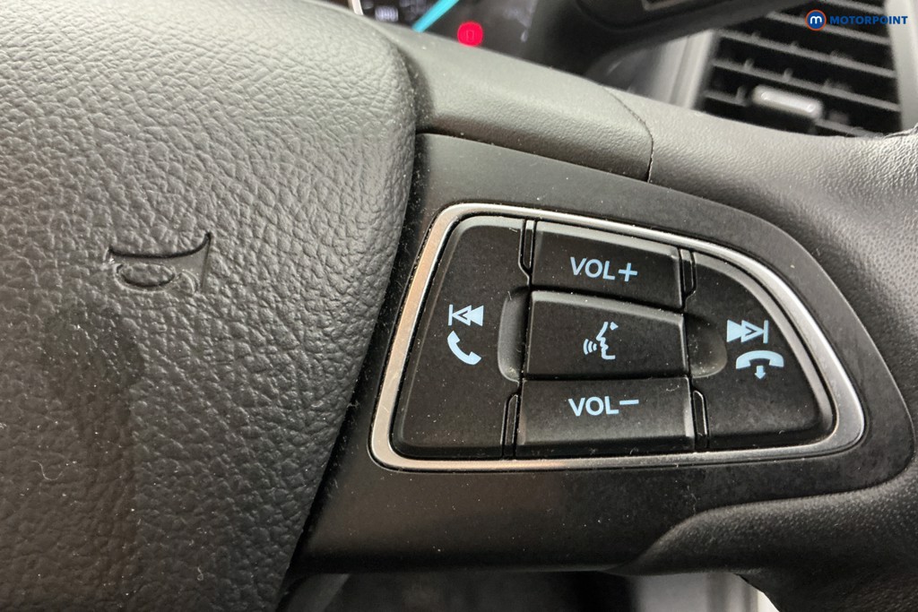 Ford Ecosport Titanium Manual Petrol SUV - Stock Number (1617828) - 23rd supplementary image