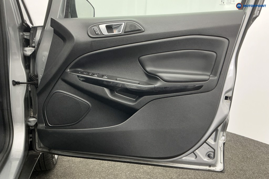 Ford Ecosport Titanium Manual Petrol SUV - Stock Number (1617828) - 25th supplementary image