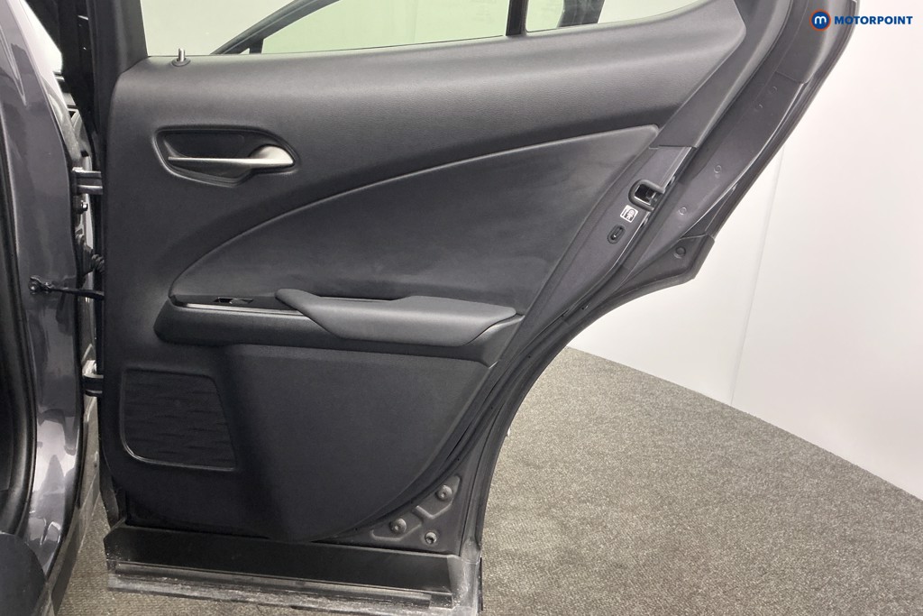 Lexus UX F-Sport Automatic Petrol-Electric Hybrid SUV - Stock Number (1618818) - 33rd supplementary image
