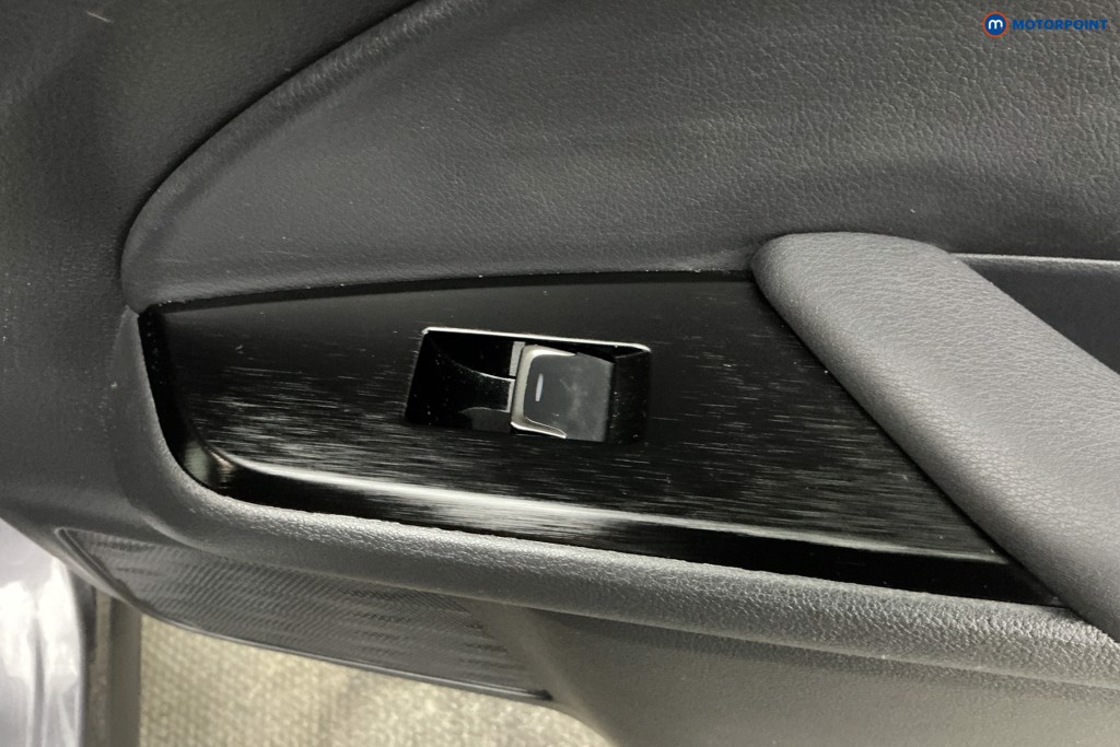 Lexus UX F-Sport Automatic Petrol-Electric Hybrid SUV - Stock Number (1618818) - 34th supplementary image