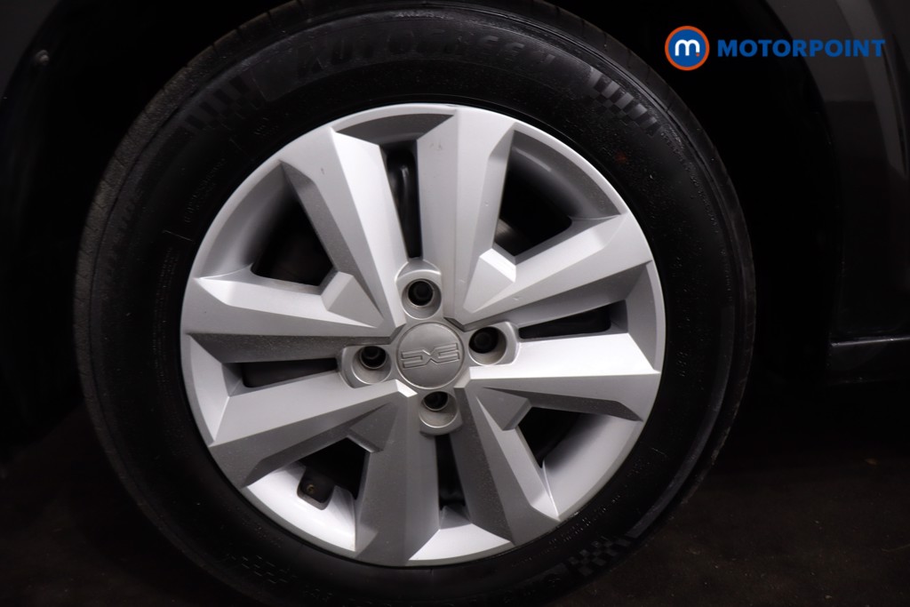 Dacia Sandero Expression Manual Petrol Hatchback - Stock Number (1619016) - 11th supplementary image