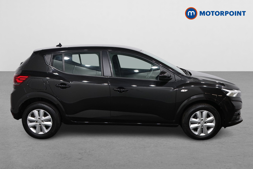Dacia Sandero Expression Manual Petrol Hatchback - Stock Number (1619016) - Drivers side