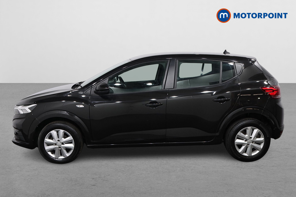 Dacia Sandero Expression Manual Petrol Hatchback - Stock Number (1619016) - Passenger side
