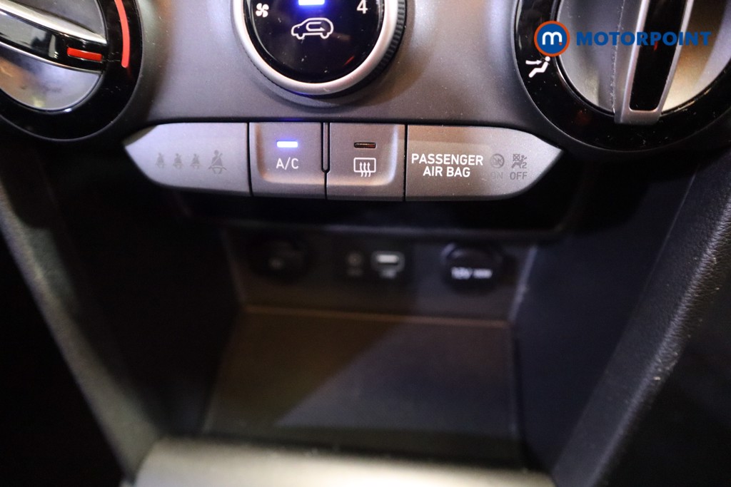 Hyundai Kona SE Manual Petrol SUV - Stock Number (1619952) - 7th supplementary image