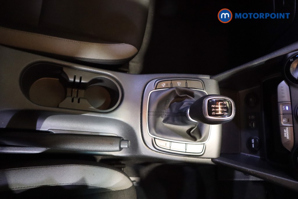 Hyundai Kona SE Manual Petrol SUV - Stock Number (1619952) - 8th supplementary image