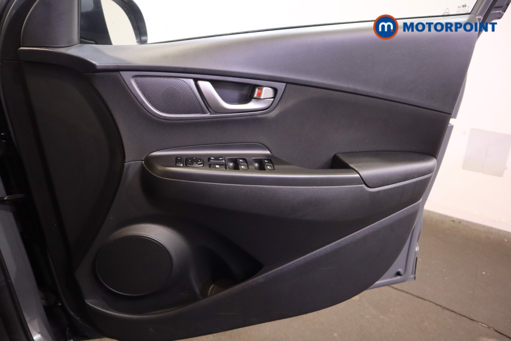 Hyundai Kona SE Manual Petrol SUV - Stock Number (1619952) - 14th supplementary image
