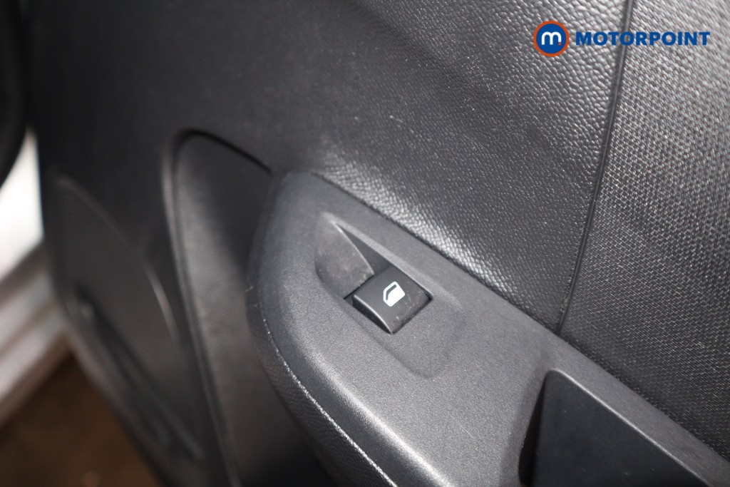 Vauxhall Corsa GS Manual Petrol Hatchback - Stock Number (1620632) - 17th supplementary image