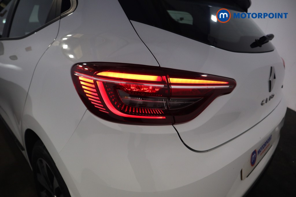 Renault Clio Evolution Automatic Petrol-Electric Hybrid Hatchback - Stock Number (1620762) - 24th supplementary image