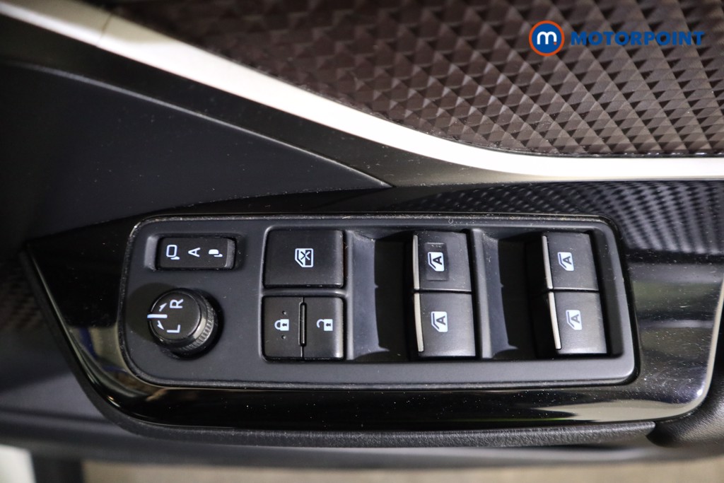 Toyota C-Hr Excel Manual Petrol SUV - Stock Number (1621536) - 16th supplementary image