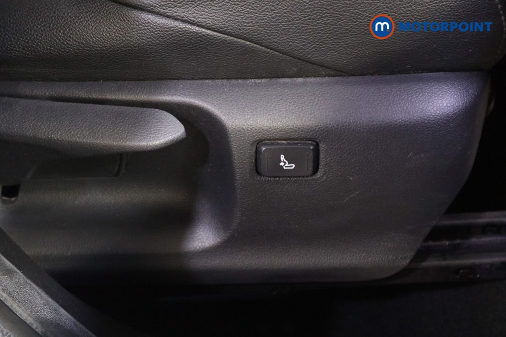 Toyota C-Hr Excel Manual Petrol SUV - Stock Number (1621536) - 17th supplementary image