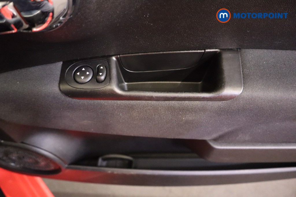 Fiat 500 Lounge Manual Petrol Hatchback - Stock Number (1621542) - 14th supplementary image