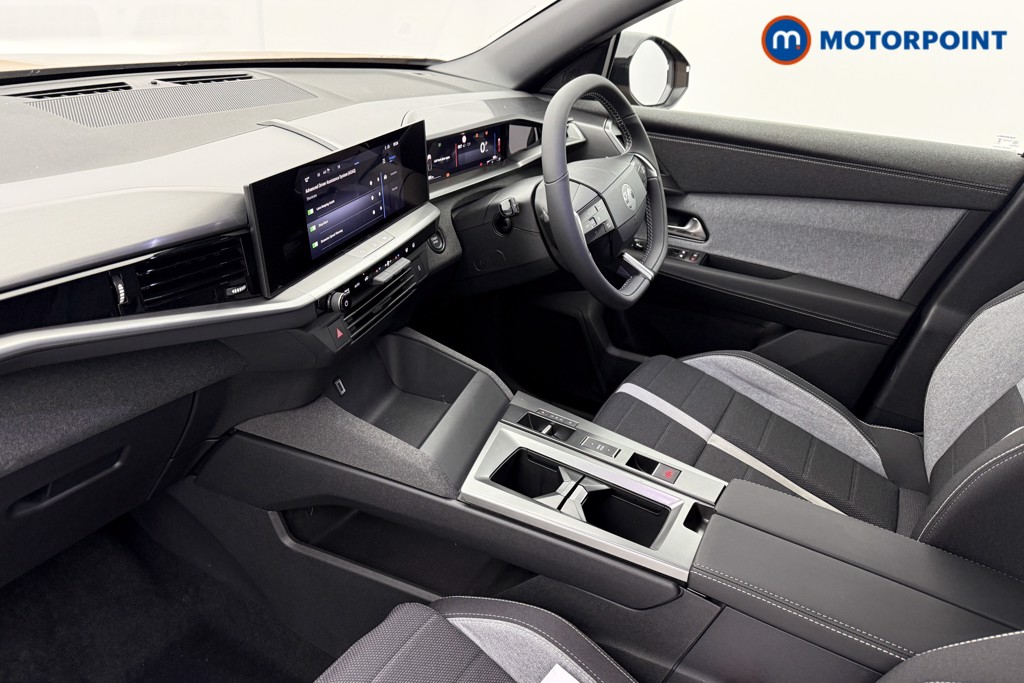 Vauxhall Grandland Design Automatic Petrol SUV - Stock Number (1622042) - 14th supplementary image