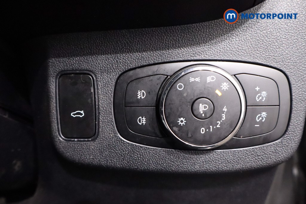 Ford Puma St-Line Vignale Automatic Petrol SUV - Stock Number (1622488) - 17th supplementary image