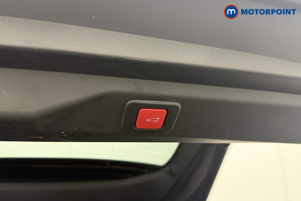 Peugeot 3008 GT Automatic Petrol SUV - Stock Number (1622613) - 28th supplementary image