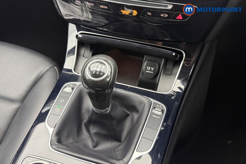 Mercedes-Benz C Class SE Manual Petrol Saloon - Stock Number (1622646) - 5th supplementary image
