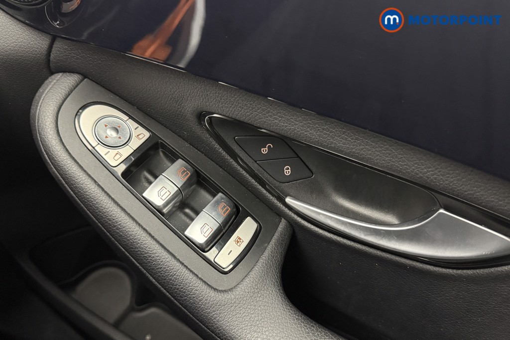 Mercedes-Benz C Class SE Manual Petrol Saloon - Stock Number (1622646) - 10th supplementary image