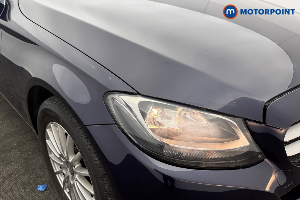 Mercedes-Benz C Class SE Manual Petrol Saloon - Stock Number (1622646) - 15th supplementary image