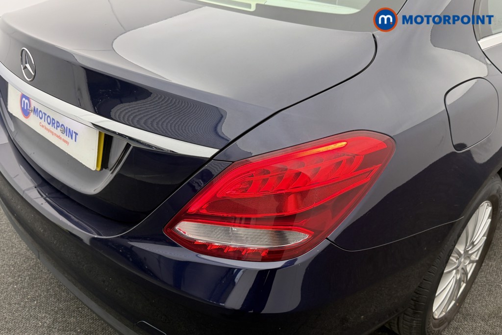 Mercedes-Benz C Class SE Manual Petrol Saloon - Stock Number (1622646) - 22nd supplementary image