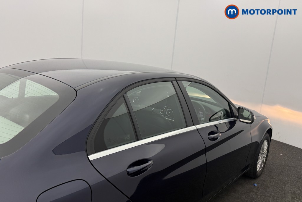 Mercedes-Benz C Class SE Manual Petrol Saloon - Stock Number (1622646) - 25th supplementary image