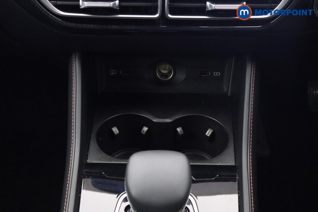 Mg Motor Uk HS SE Automatic Petrol-Electric Hybrid SUV - Stock Number (1622921) - 5th supplementary image