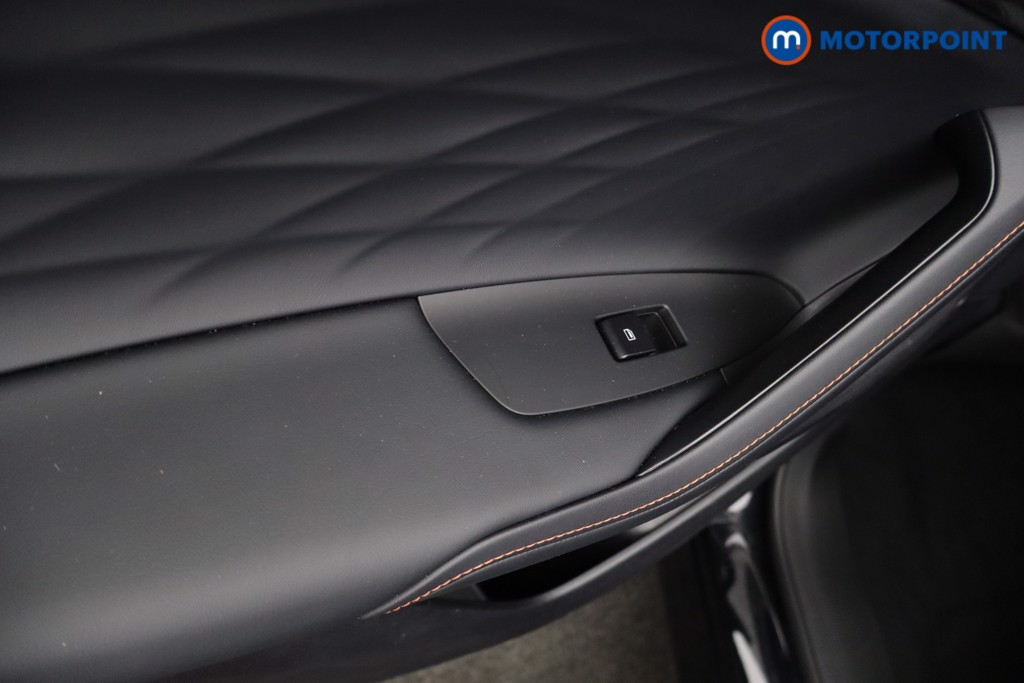 Mg Motor Uk HS SE Automatic Petrol-Electric Hybrid SUV - Stock Number (1622921) - 25th supplementary image