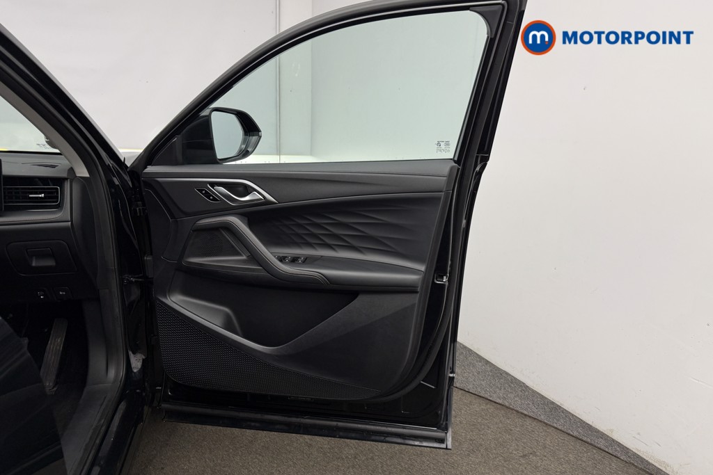 Mg Motor Uk HS SE Automatic Petrol-Electric Hybrid SUV - Stock Number (1622937) - 17th supplementary image