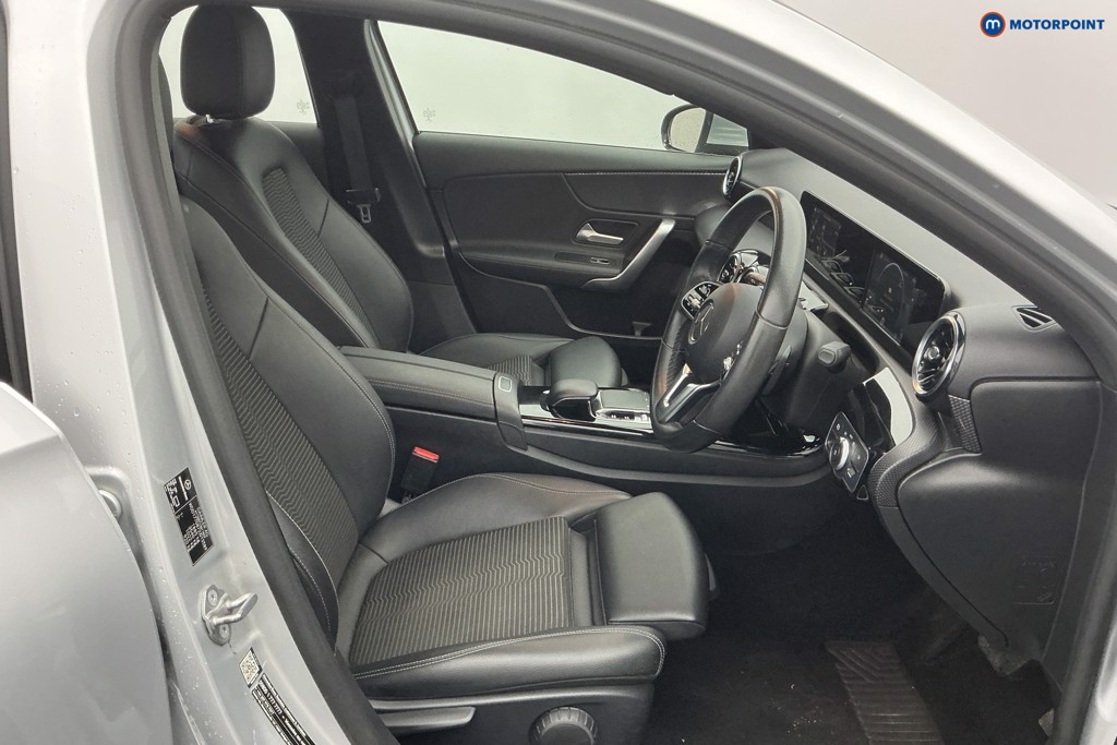 Mercedes-Benz A Class Sport Automatic Petrol Hatchback - Stock Number (1622949) - 7th supplementary image