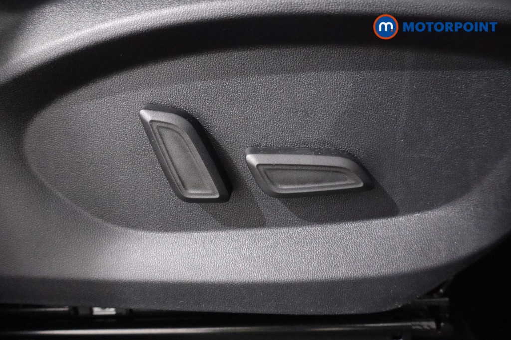 Mg Motor Uk HS SE Automatic Petrol-Electric Hybrid SUV - Stock Number (1623025) - 22nd supplementary image