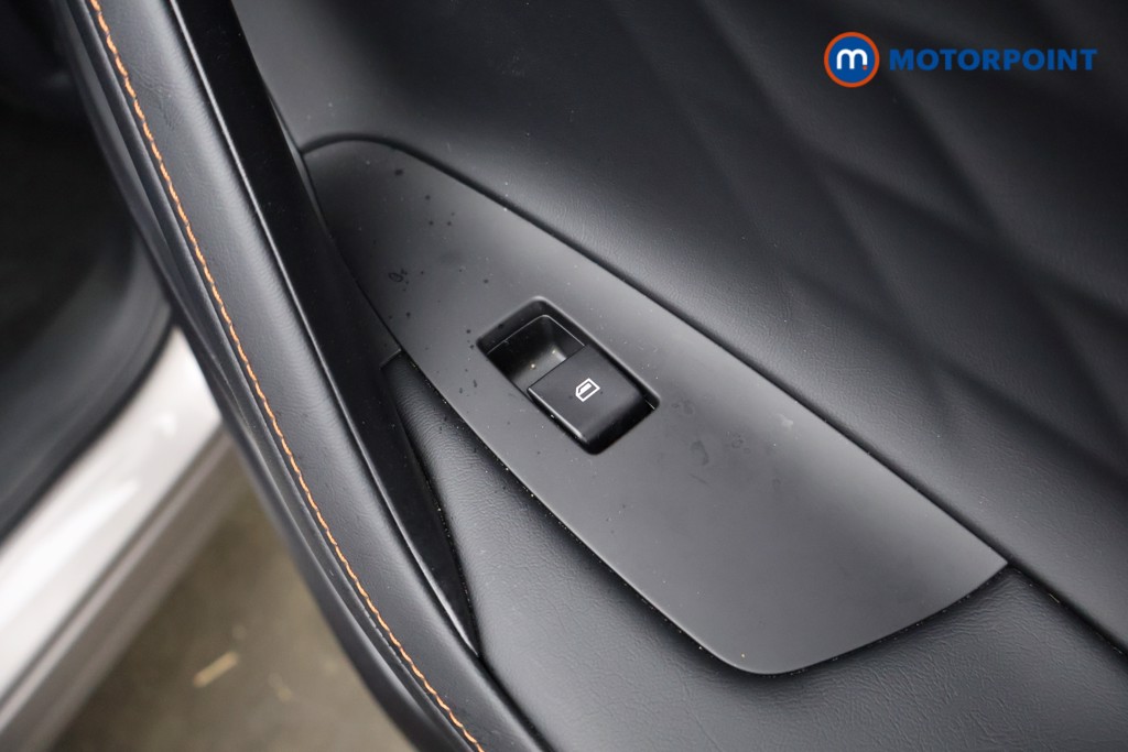 Mg Motor Uk HS SE Automatic Petrol-Electric Hybrid SUV - Stock Number (1623057) - 24th supplementary image