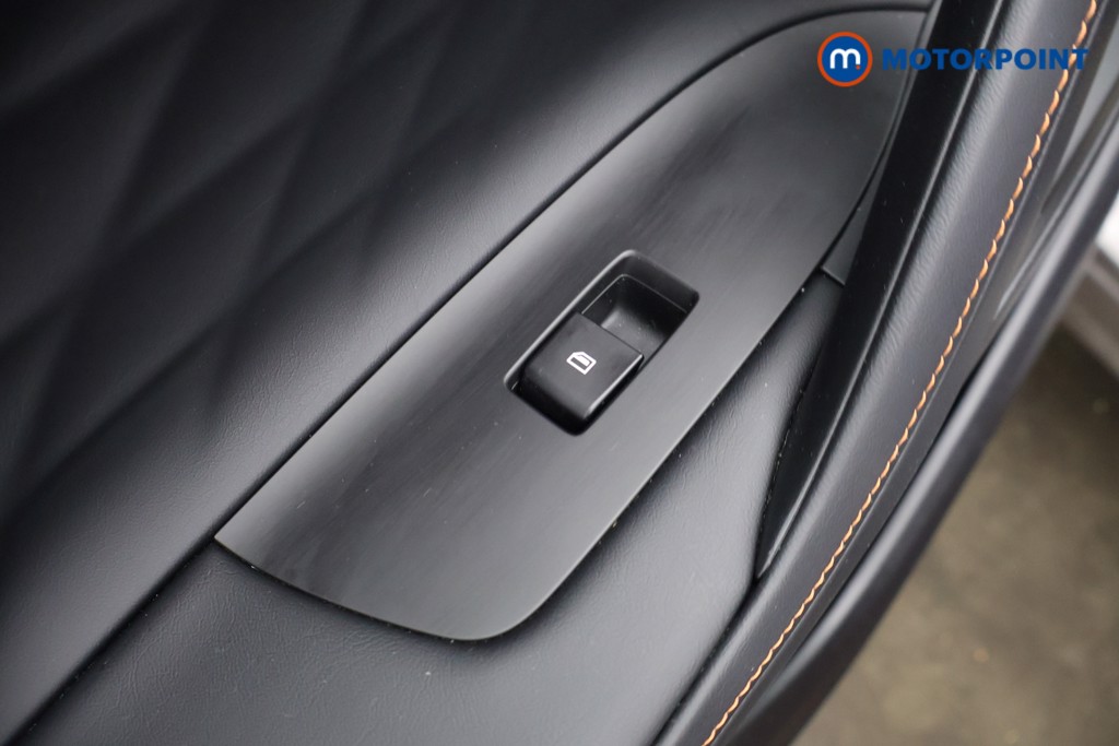 Mg Motor Uk HS SE Automatic Petrol-Electric Hybrid SUV - Stock Number (1623057) - 30th supplementary image