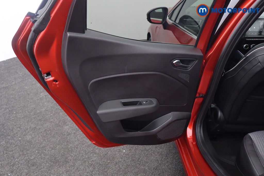 Renault Clio Techno Automatic Petrol-Electric Hybrid Hatchback - Stock Number (1623328) - 23rd supplementary image