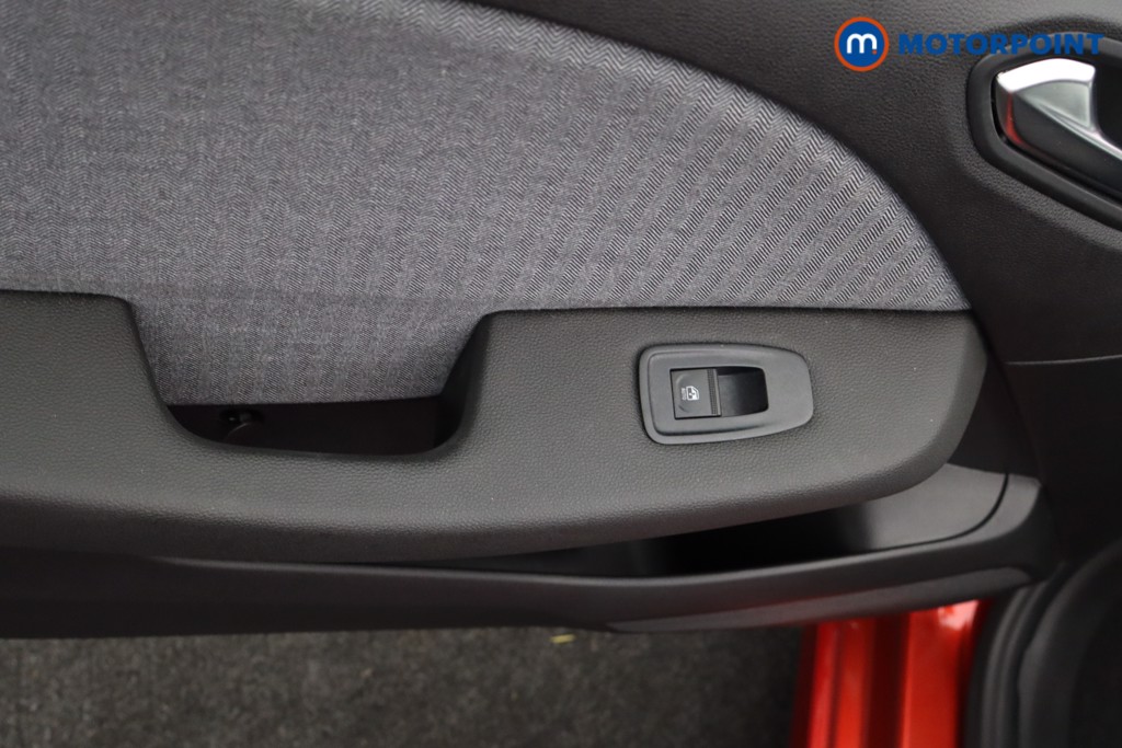 Renault Clio Techno Automatic Petrol-Electric Hybrid Hatchback - Stock Number (1623328) - 26th supplementary image