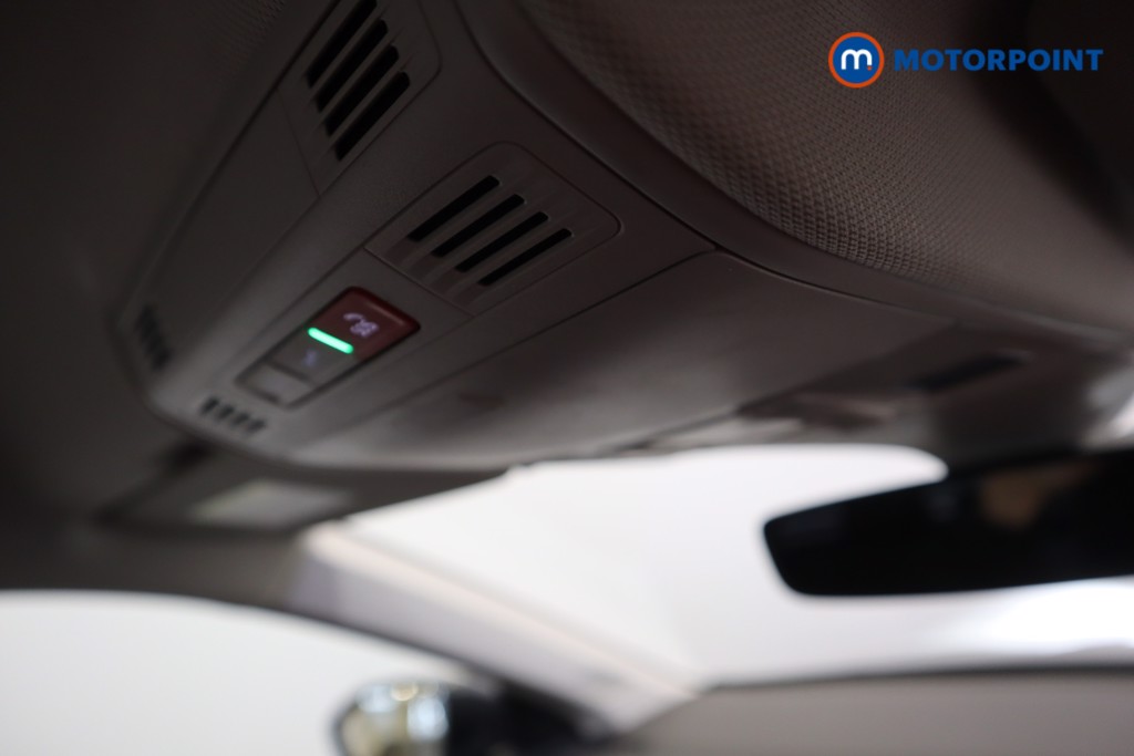 Volkswagen Taigo Life Manual Petrol SUV - Stock Number (1623445) - 9th supplementary image