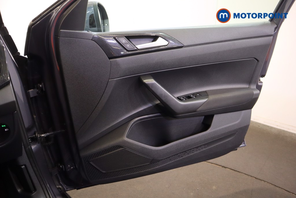 Volkswagen Taigo Life Manual Petrol SUV - Stock Number (1623445) - 15th supplementary image