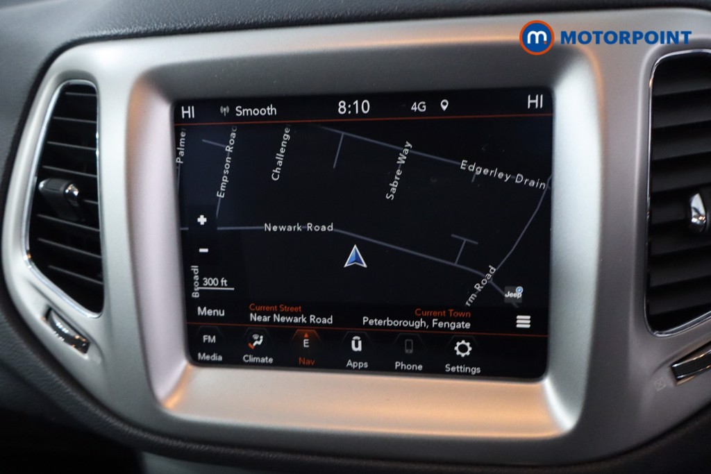 Jeep Compass Longitude Manual Petrol SUV - Stock Number (1623497) - 2nd supplementary image