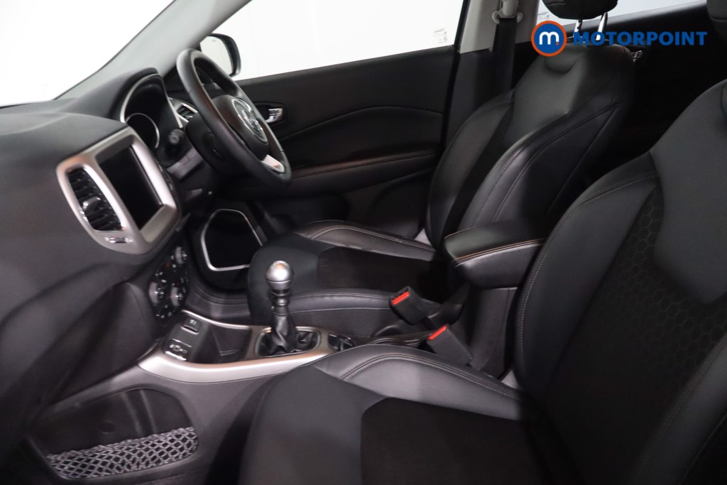 Jeep Compass Longitude Manual Petrol SUV - Stock Number (1623497) - 4th supplementary image