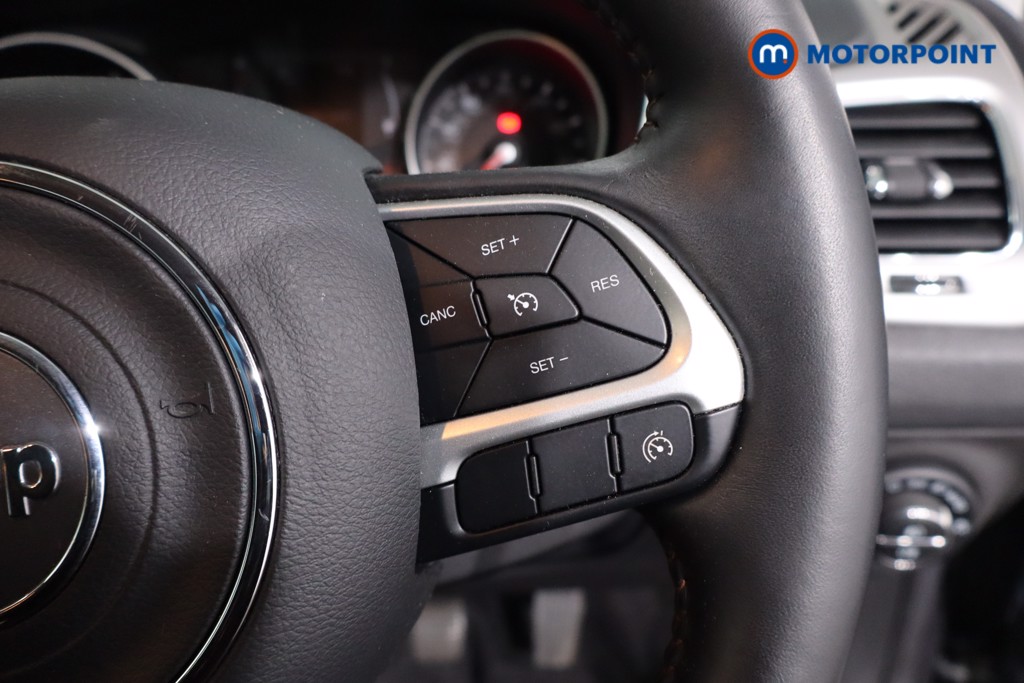 Jeep Compass Longitude Manual Petrol SUV - Stock Number (1623497) - 8th supplementary image