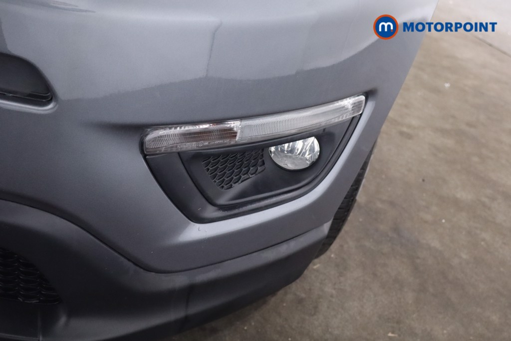 Jeep Compass Longitude Manual Petrol SUV - Stock Number (1623497) - 34th supplementary image