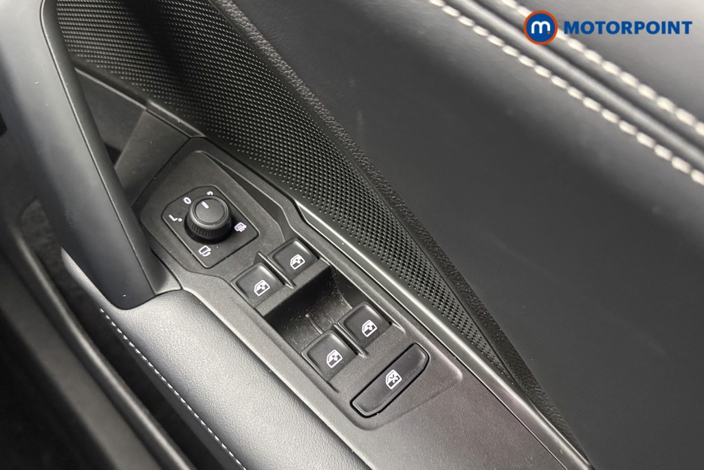 Volkswagen Tiguan Match Automatic Petrol Plug-In Hybrid SUV - Stock Number (1624011) - 12th supplementary image