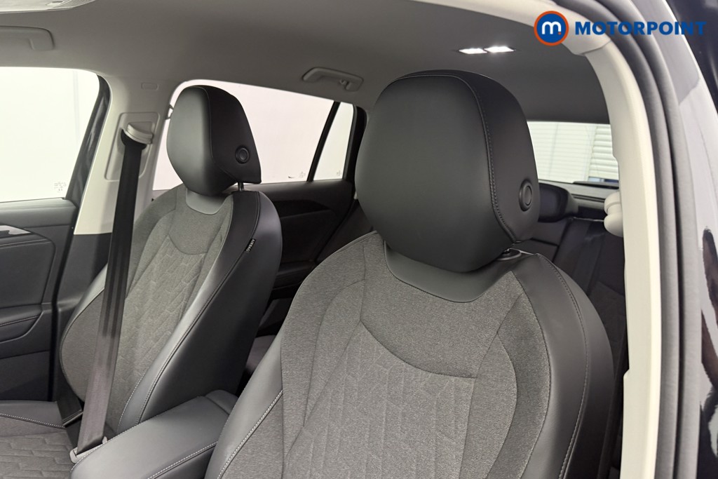 Volkswagen Tiguan Match Automatic Petrol Plug-In Hybrid SUV - Stock Number (1624011) - 18th supplementary image