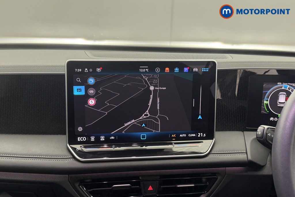 Volkswagen Tiguan Match Automatic Petrol Plug-In Hybrid SUV - Stock Number (1624011) - 1st supplementary image