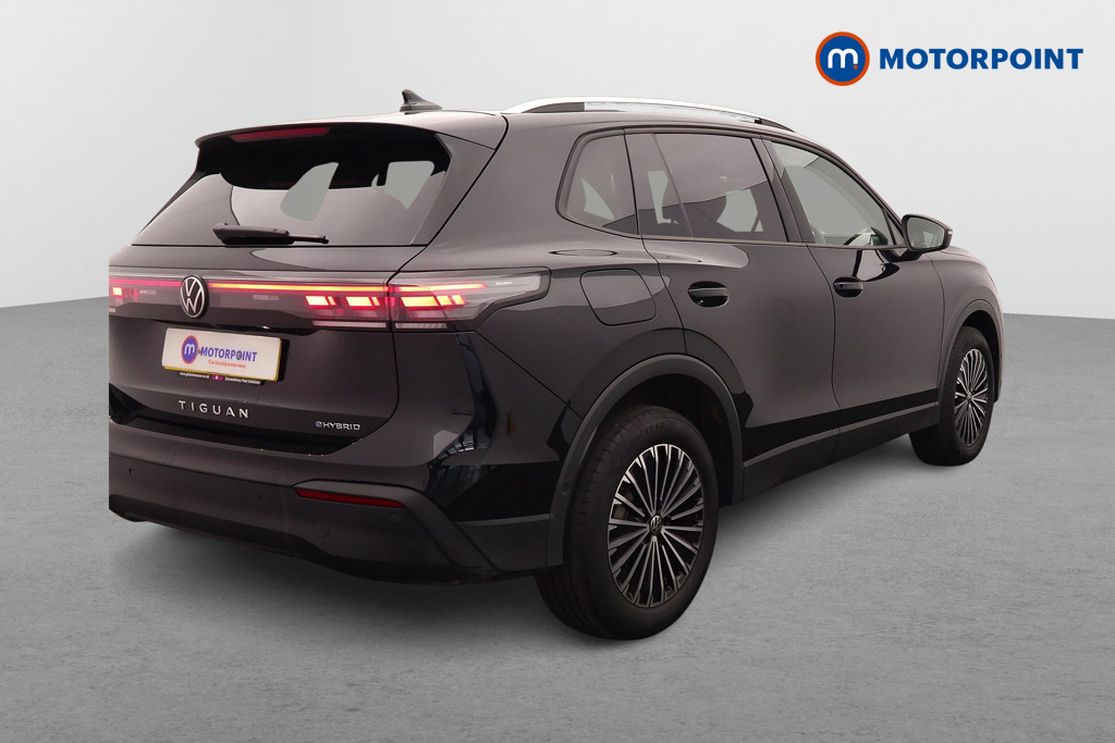 Volkswagen Tiguan Match Automatic Petrol Plug-In Hybrid SUV - Stock Number (1624011) - Drivers side rear corner