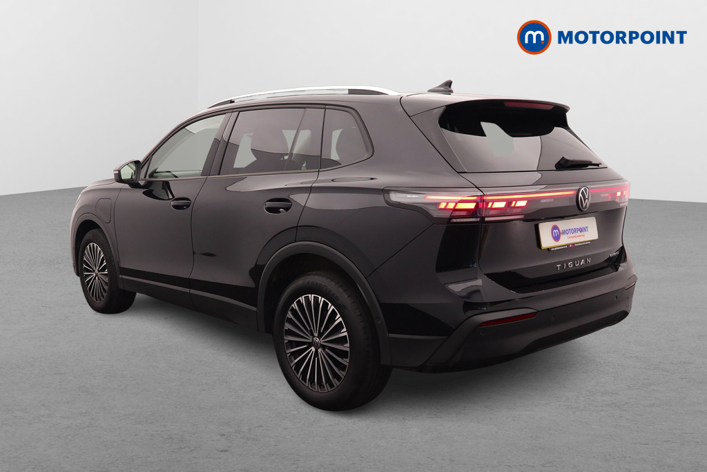 Volkswagen Tiguan Match Automatic Petrol Plug-In Hybrid SUV - Stock Number (1624011) - Passenger side rear corner