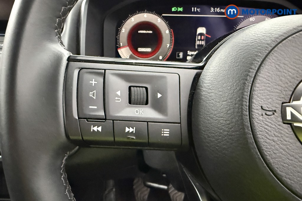 Nissan Qashqai N-Connecta Manual Petrol SUV - Stock Number (1624204) - 4th supplementary image