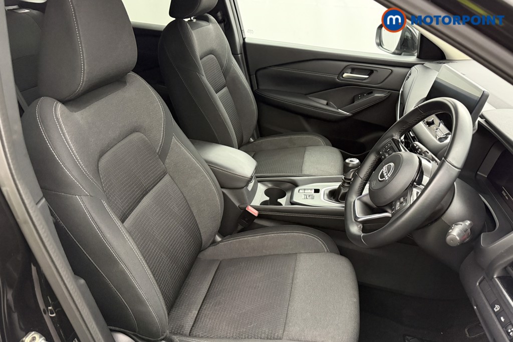 Nissan Qashqai N-Connecta Manual Petrol SUV - Stock Number (1624204) - 17th supplementary image