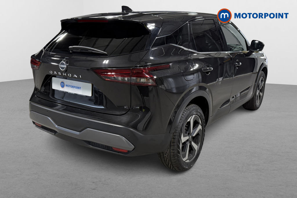 Nissan Qashqai N-Connecta Manual Petrol SUV - Stock Number (1624204) - Drivers side rear corner