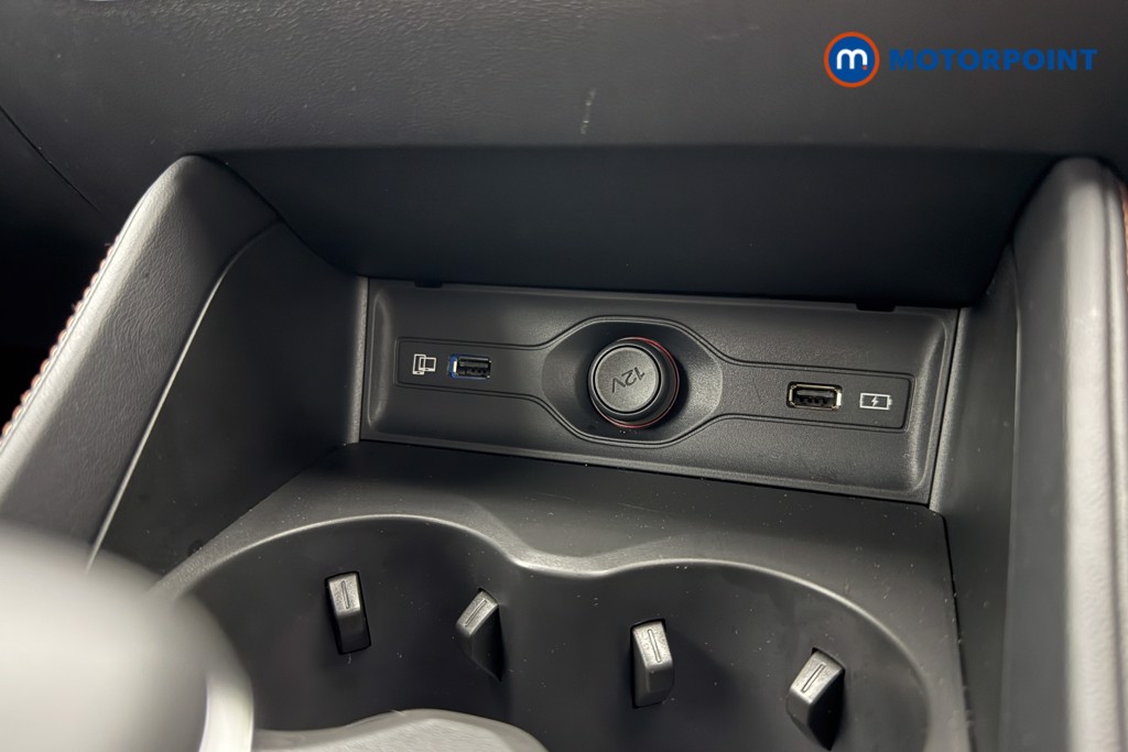 Volkswagen Tiguan Allspace R-Line Automatic Petrol SUV - Stock Number (1624371) - 13th supplementary image