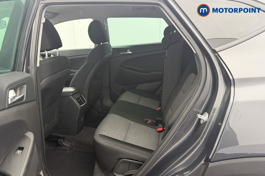 Hyundai Tucson Se Nav Manual Diesel SUV - Stock Number (1624424) - 21st supplementary image