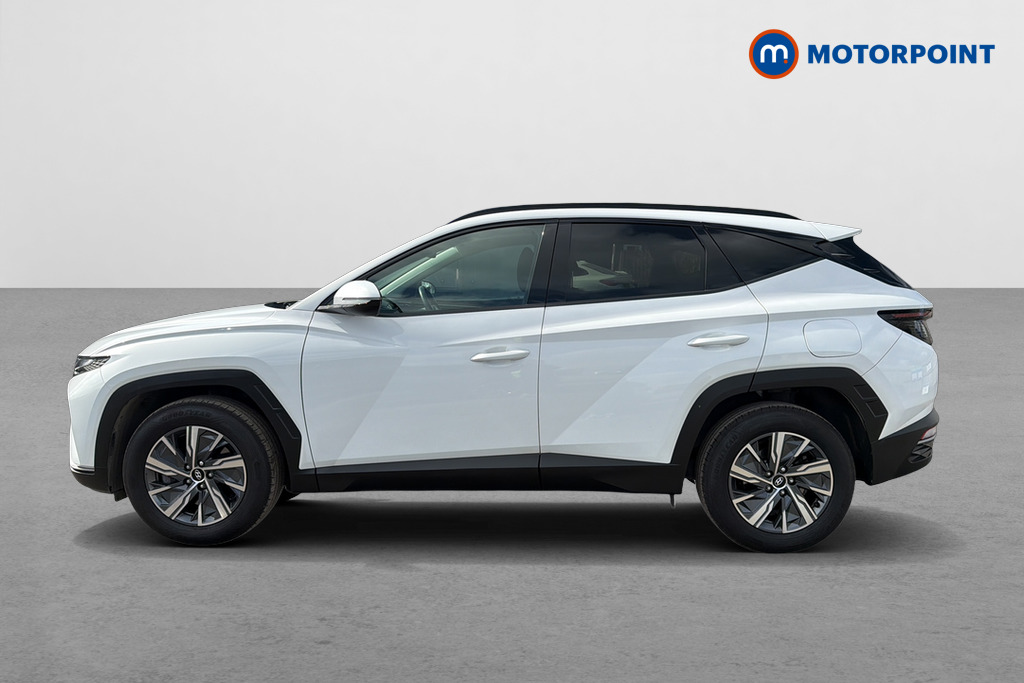 Hyundai Tucson Se Connect Manual Petrol SUV - Stock Number (1624431) - Drivers side