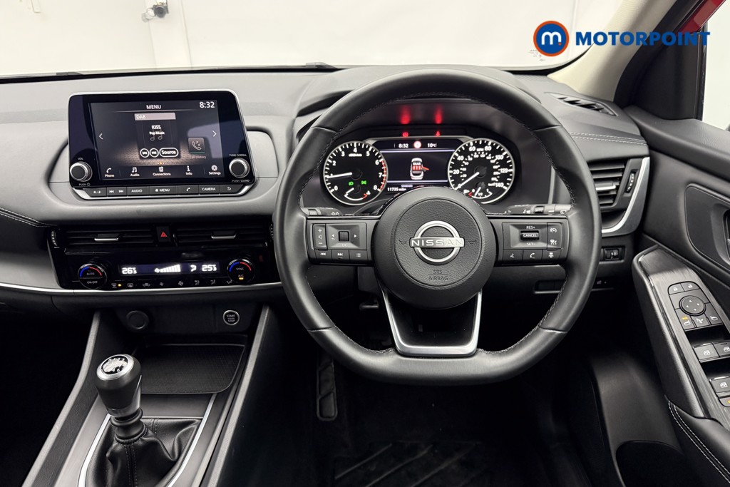 Nissan Qashqai Acenta Premium Manual Petrol SUV - Stock Number (1624560) - 2nd supplementary image